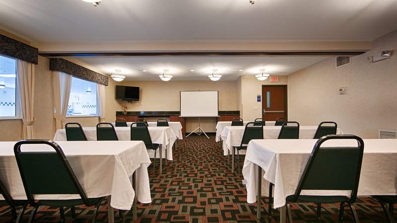 BEST WESTERN Salbasgeon Inn & Suites Of Reedsport - Reedsport, OR