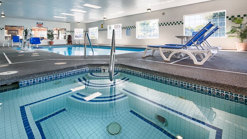 BEST WESTERN Salbasgeon Inn & Suites Of Reedsport - Reedsport, OR