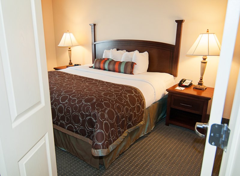 Staybridge Suites WICHITA - Wichita, KS