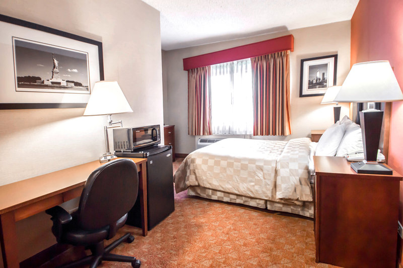 Clarion-La Guardia Airport - East Elmhurst, NY