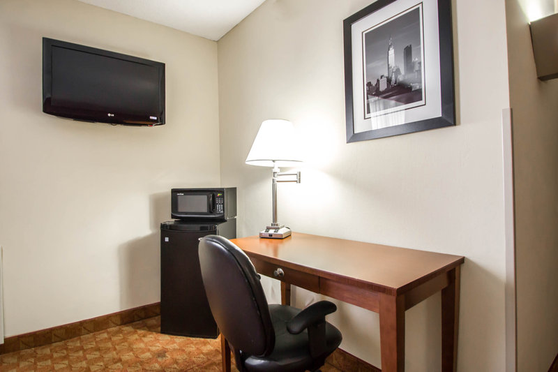 Clarion-La Guardia Airport - East Elmhurst, NY