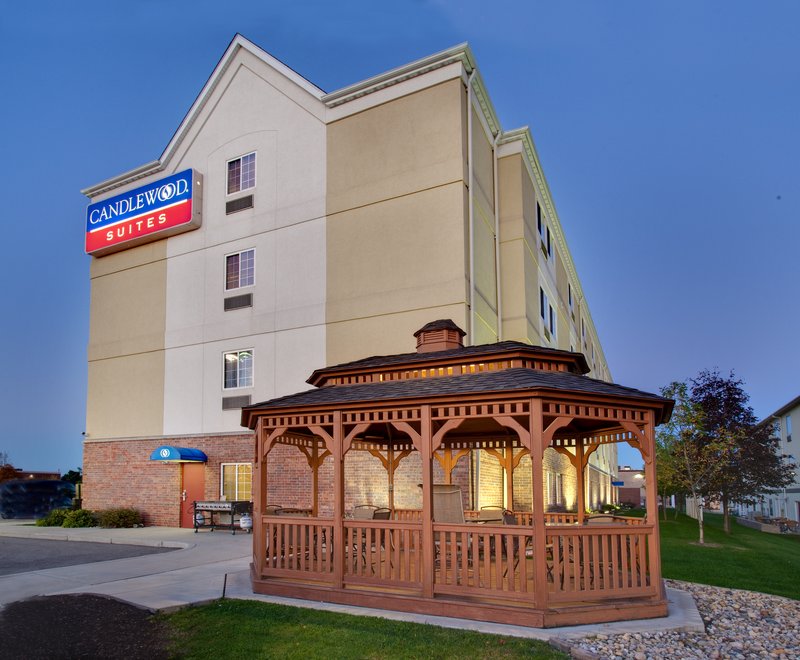 Candlewood Suites Bloomington-Normal - Colfax, IL