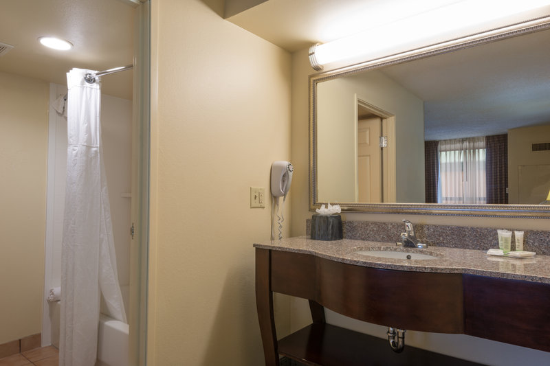 Staybridge Suites MEMPHIS-POPLAR AVE EAST - Memphis, TN