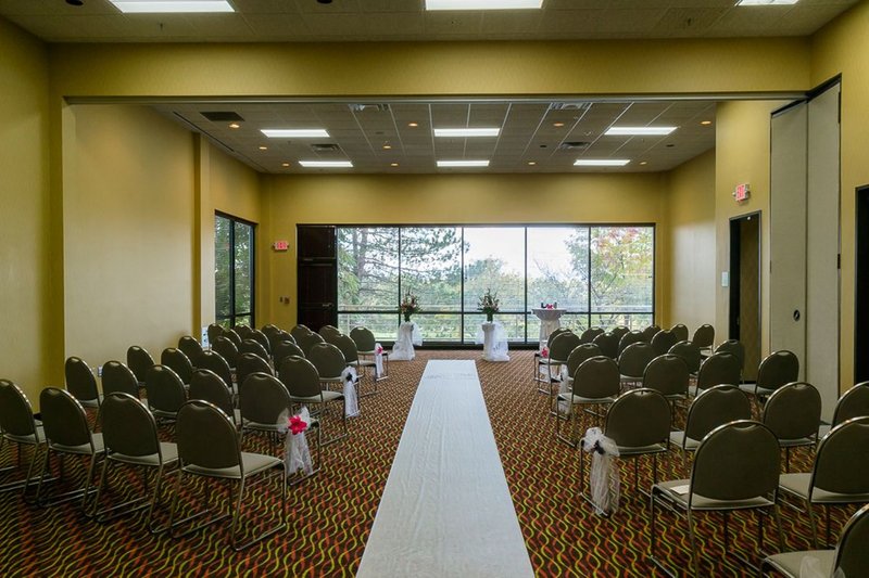 Holiday Inn BIG RAPIDS - Big Rapids, MI