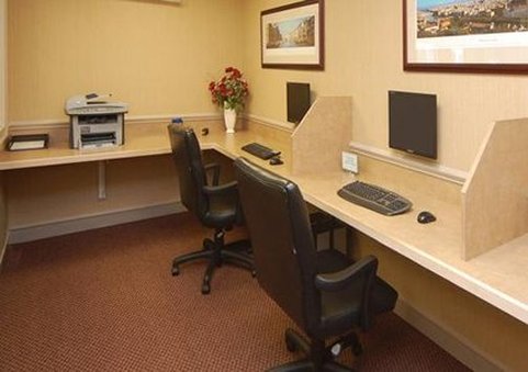 Comfort Inn-Plainwell - Plainwell, MI