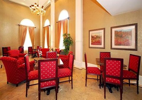 Comfort Inn-Plainwell - Plainwell, MI