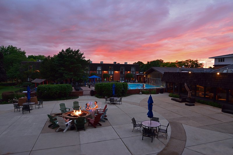 Pheasant Run Resort - Saint Charles, IL