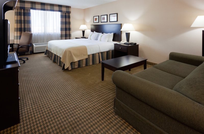 Holiday Inn - Fargo, ND