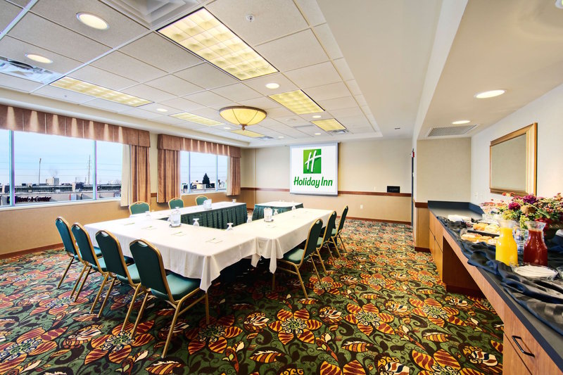 Holiday Inn - Fargo, ND