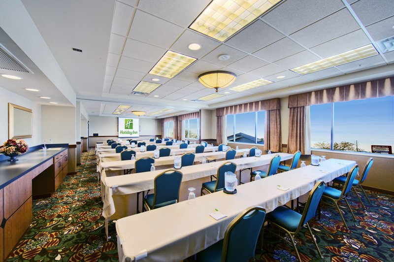 Holiday Inn - Fargo, ND