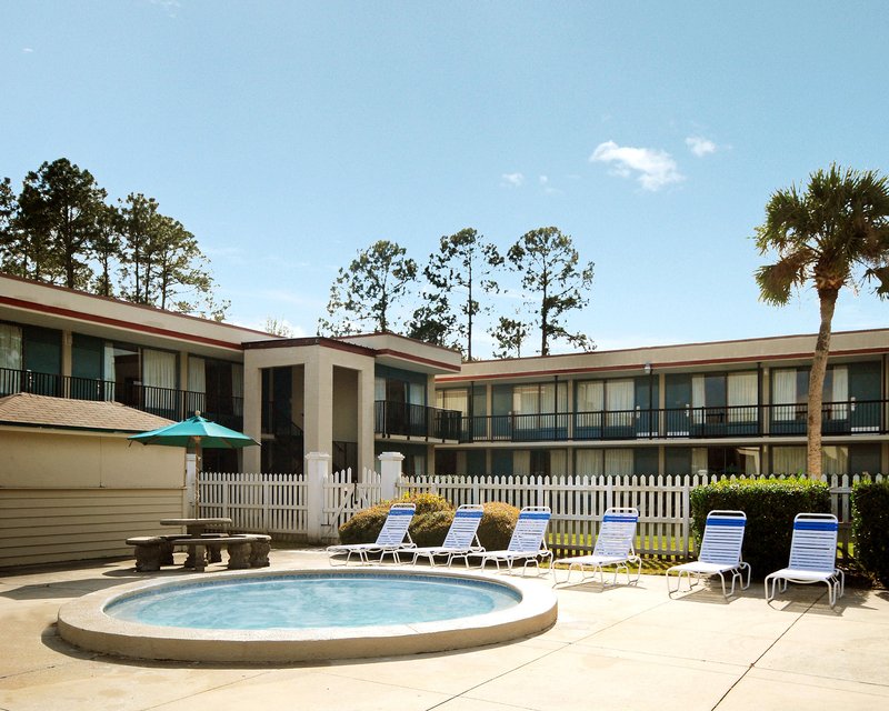 Rodeway Inn-Conference Ctr - Orange Park, FL