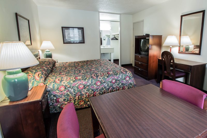 Rodeway Inn-Conference Ctr - Orange Park, FL