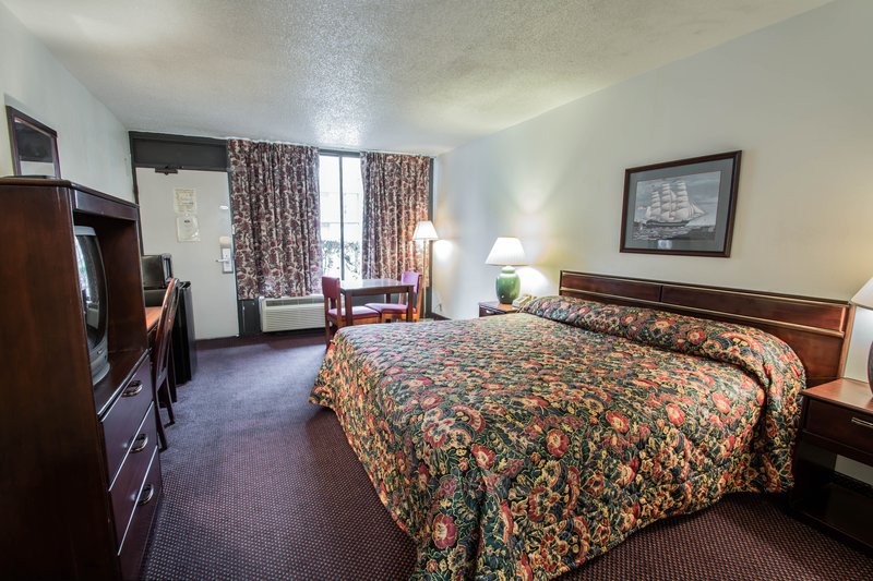 Rodeway Inn-Conference Ctr - Orange Park, FL