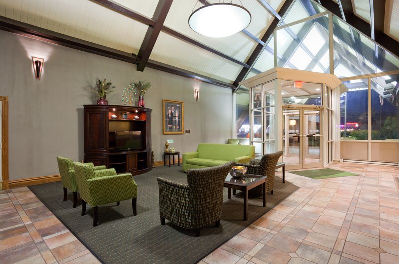 Holiday Inn - Marquette, MI