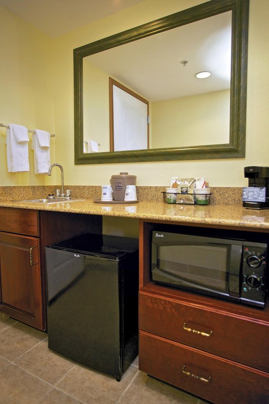 Hampton Inn & Suites Lamar - Mill Hall, PA