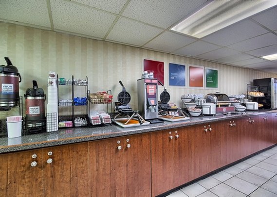 Comfort Inn Miami Valley Centre Mall - Piqua, OH