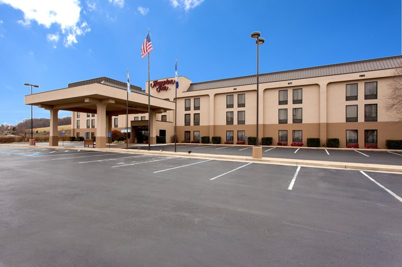 Hampton Inn Staunton - Staunton, VA