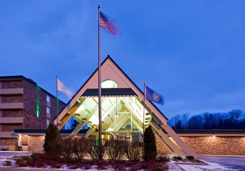 Holiday Inn - Marquette, MI