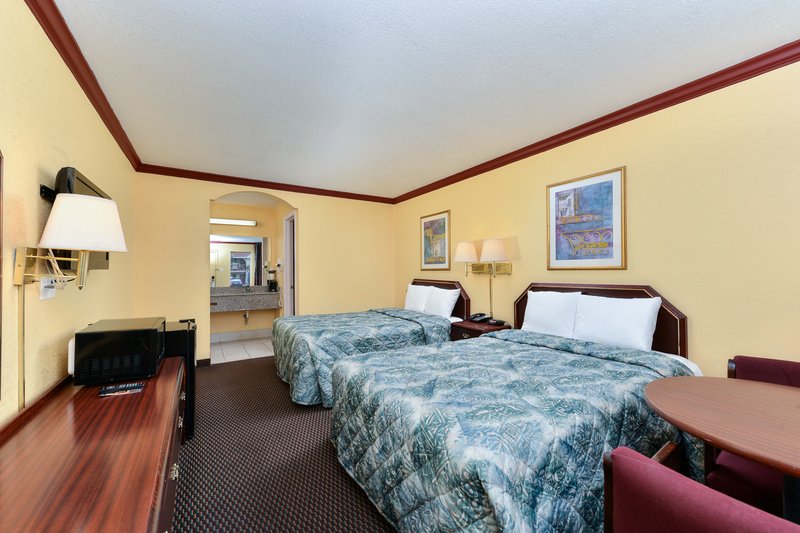 Americas Best Value Inn - Conroe, TX