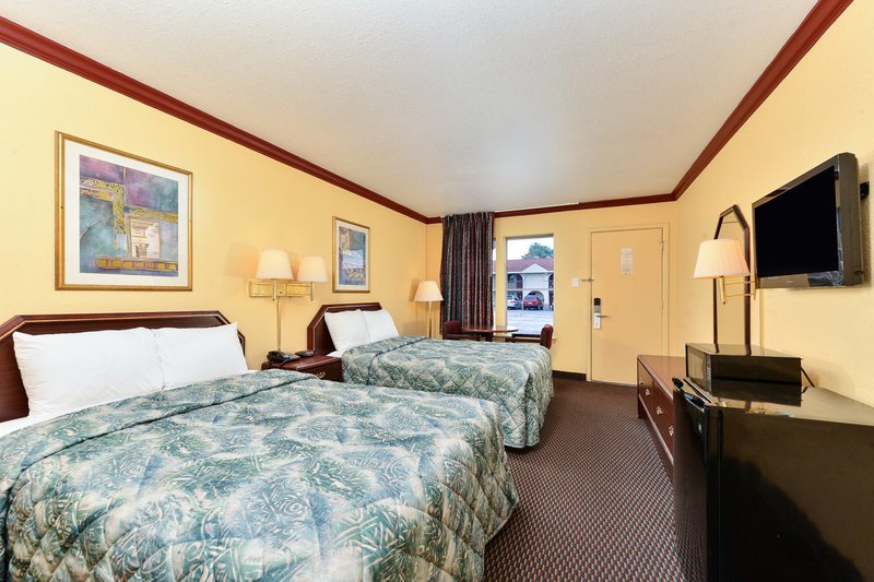 Americas Best Value Inn - Conroe, TX