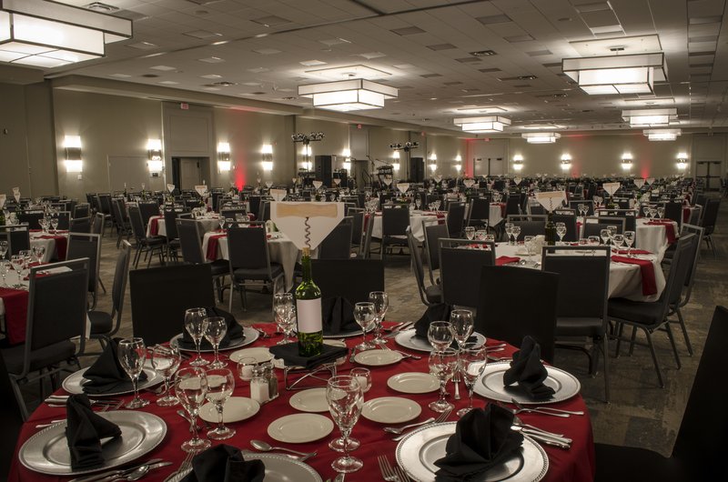 Holiday Inn - Fargo, ND