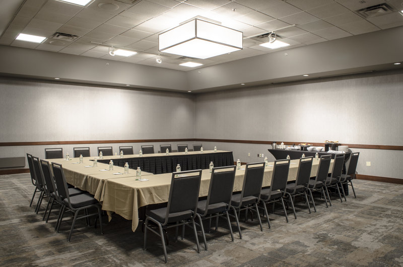 Holiday Inn - Fargo, ND