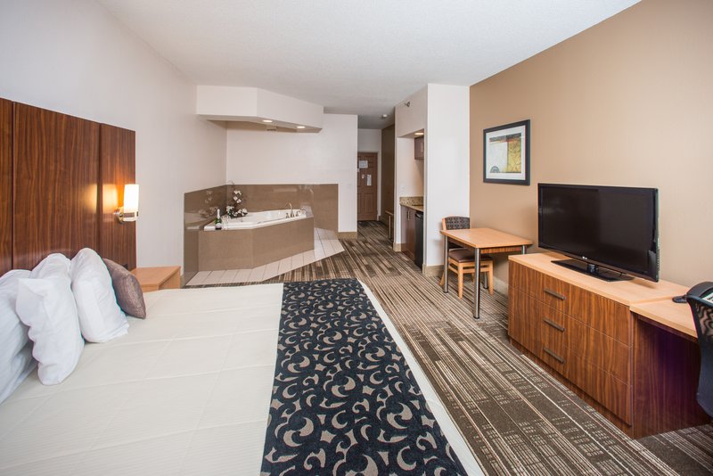 Northfield Inn Suites & Conference Center - Springfield, IL