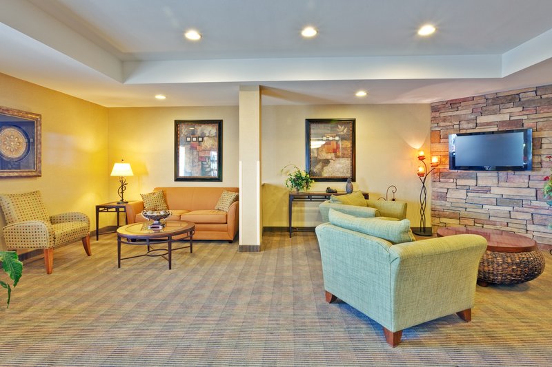 Candlewood Suites BOWLING GREEN - Oakland, KY