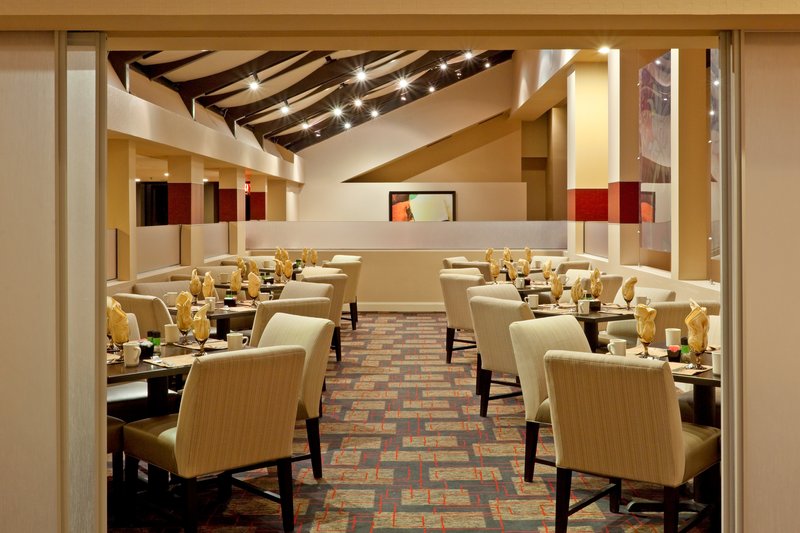 Crowne Plaza FAIRFIELD - Fairfield, NJ