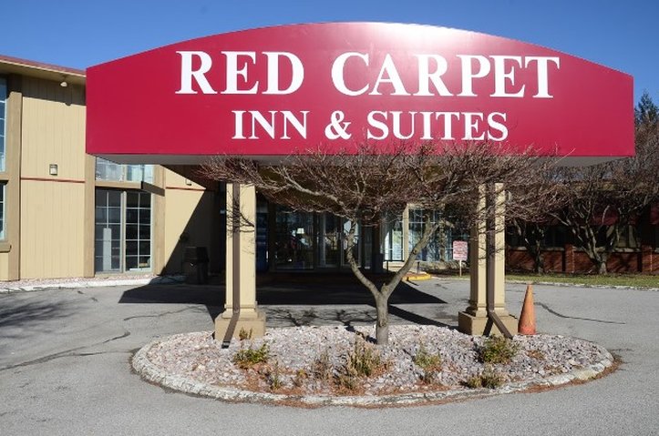 Red Carpet Inn & Suites - Ebensburg, PA