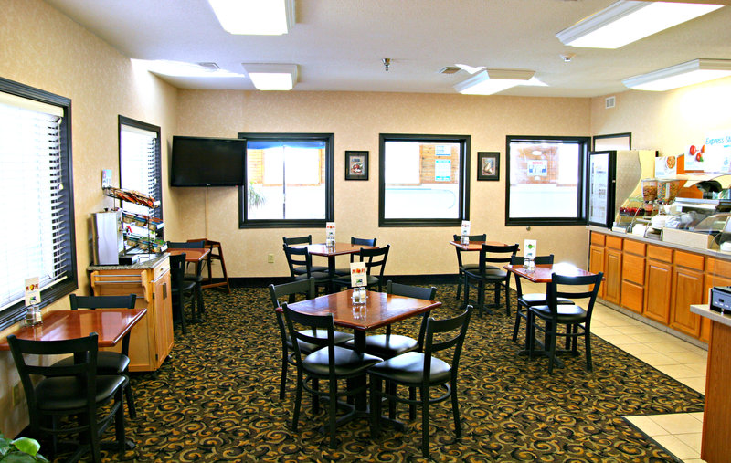 Holiday Inn Express LINCOLN - Lincoln, IL