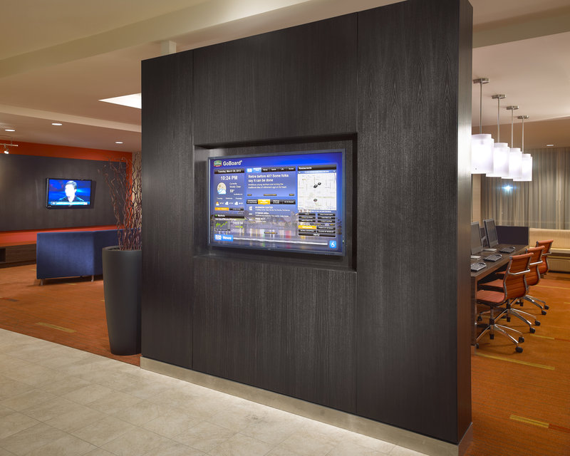 Courtyard By Marriott Long Beach Airport - Long Beach, CA