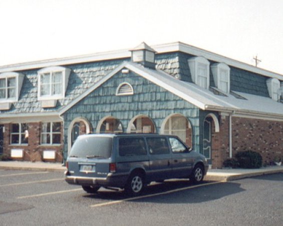 Red Carpet Inn - Piqua, OH