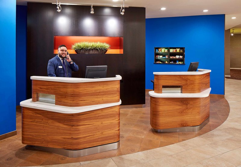 Courtyard By Marriott Vallejo Napa Valley - Vallejo, CA