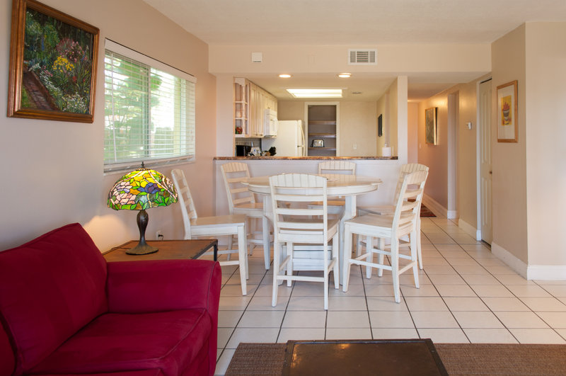 Beach Place Guesthouses - Cocoa Beach, FL