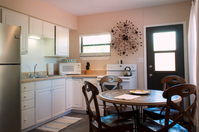 Beach Place Guesthouses - Cocoa Beach, FL