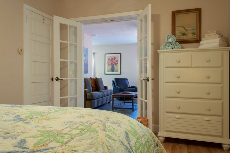 Beach Place Guesthouses - Cocoa Beach, FL