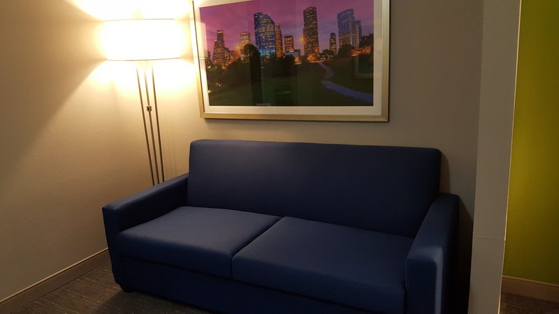 Holiday Inn Express & Suites PEARLAND - Pearland, TX
