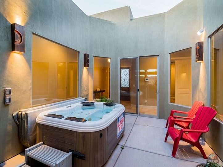 Rodeway Inn & Suites - Needles, CA