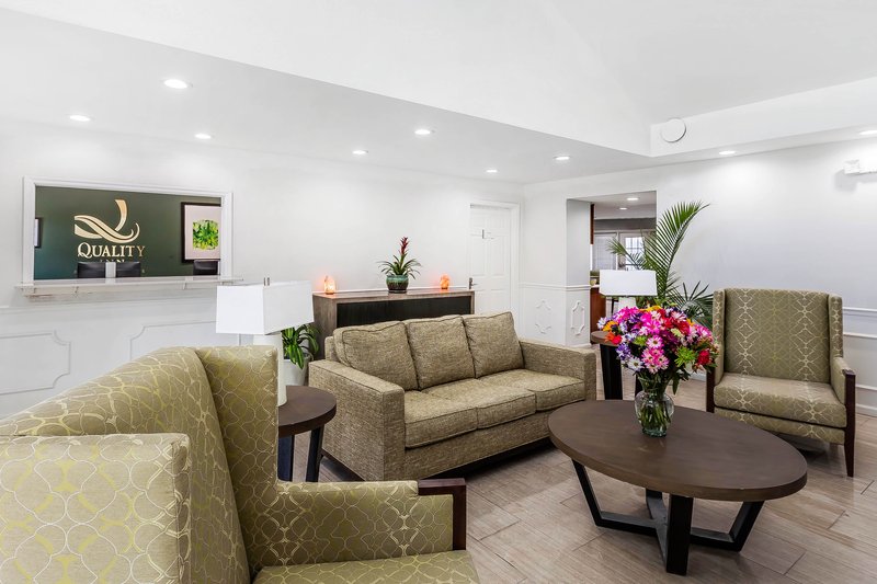 Quality Inn - Gallatin, TN