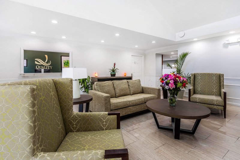 Quality Inn - Gallatin, TN