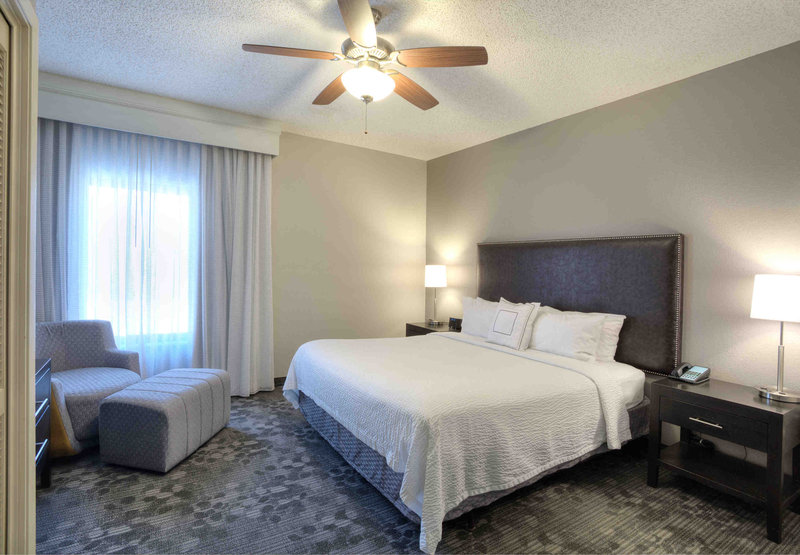 Courtyard By Marriott McAllen Airport - McAllen, TX