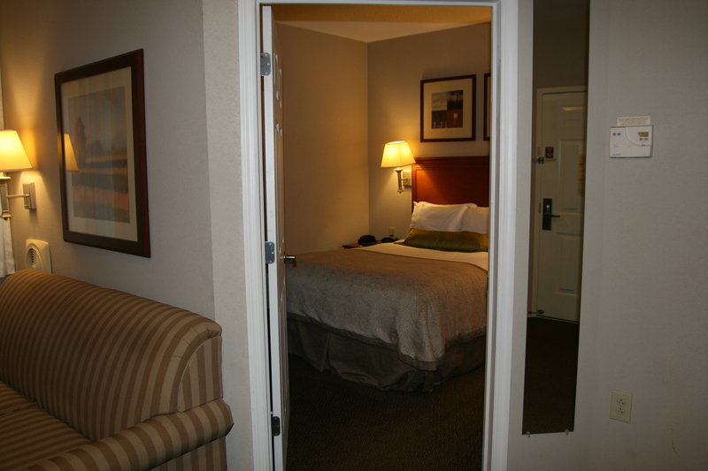 Candlewood Suites BORDENTOWN-TRENTON - Bordentown, NJ