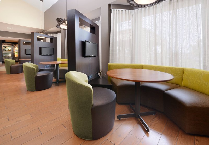 Courtyard By Marriott Boulder - Boulder, CO