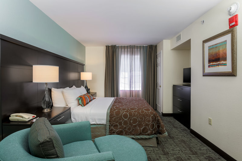 Staybridge Suites PHILADELPHIA-MT. LAUREL - Mount Laurel, NJ