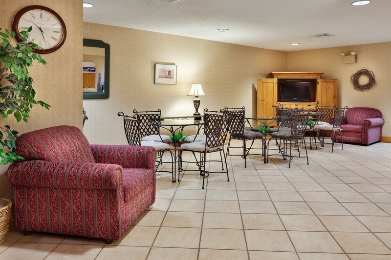 Holiday Inn Express - Elizabethtown, PA