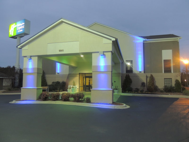 Holiday Inn Express & Suites BIRMINGHAM NE - TRUSSVILLE - Trussville, AL