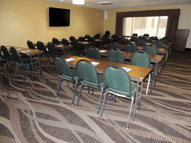 Holiday Inn Express & Suites BIRMINGHAM NE - TRUSSVILLE - Trussville, AL