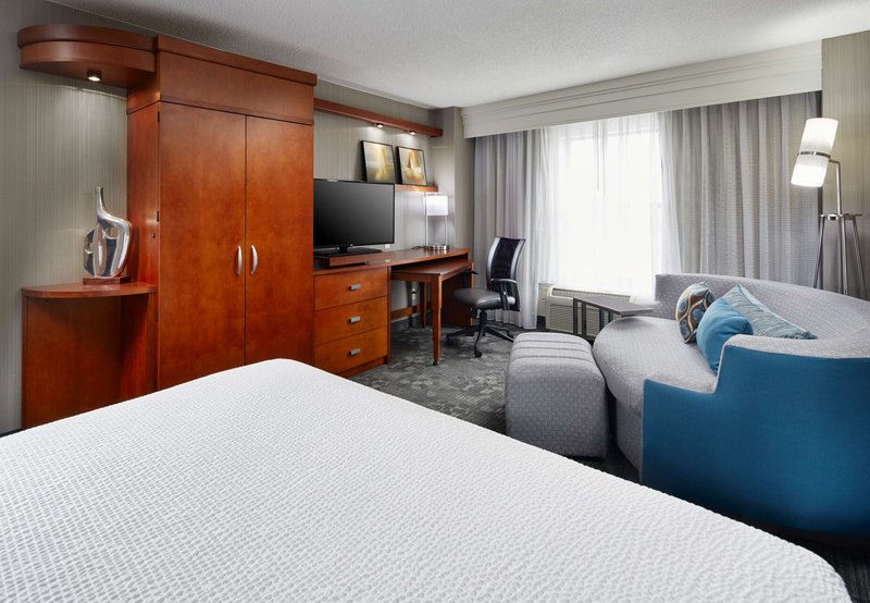 Courtyard By Marriott Hamilton - Hamilton, OH