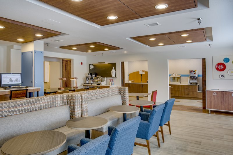 Holiday Inn Express & Suites OKLAHOMA CITY - BETHANY - Bethany, OK